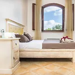 La Restuccia Masseria Urban - Discohotel Hotell Lequile