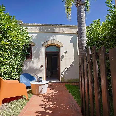 La Restuccia Masseria Urban Hotel Lequile