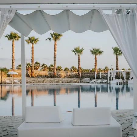 La Restuccia - Masseria Urban 4* Lequile