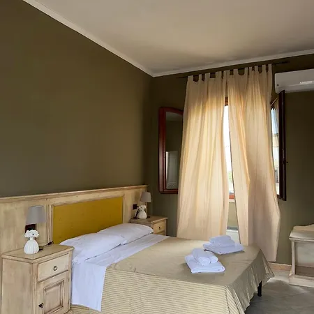Hotel La Restuccia - Masseria Urban Lequile
